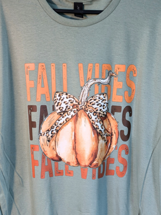 T-Shirt ~ Fall Vibes